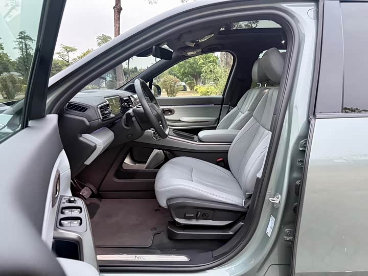 Фото 4 - Nio ES8