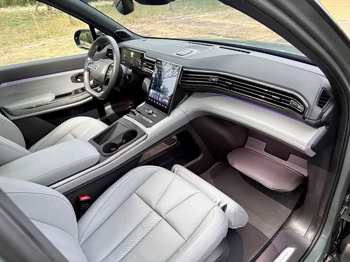 Фото 9 - Nio ES8