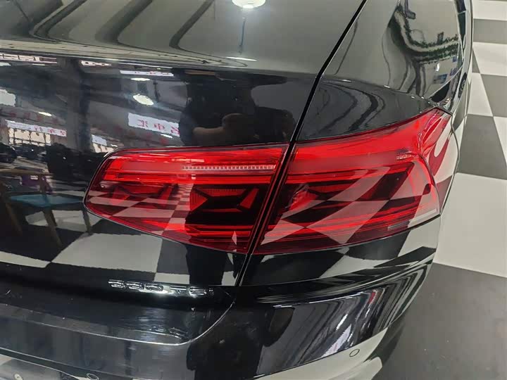 Фото 24 - Volkswagen Magotan