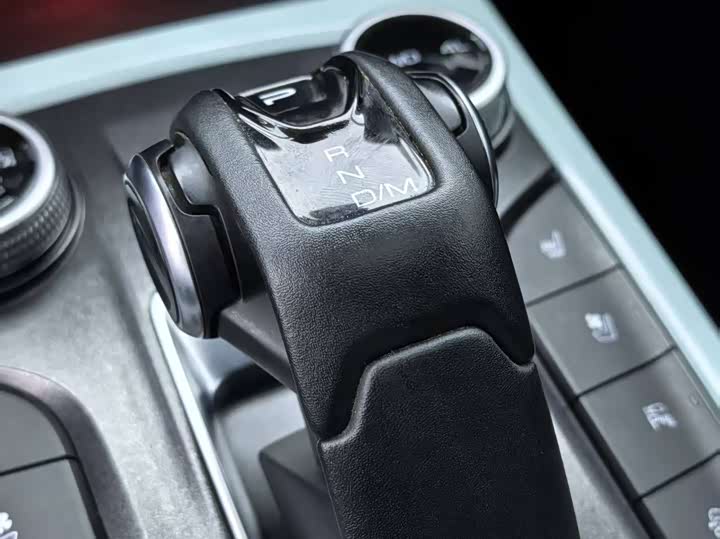 Фото 22 - Tank 300