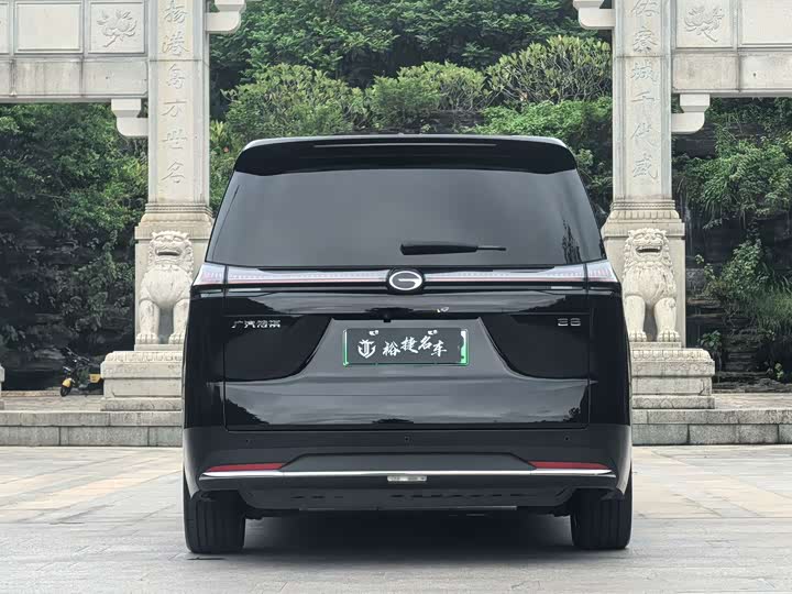 Фото 5 - GAC Trumpchi E8