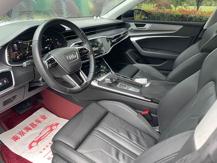 Фото 7 - Audi A7