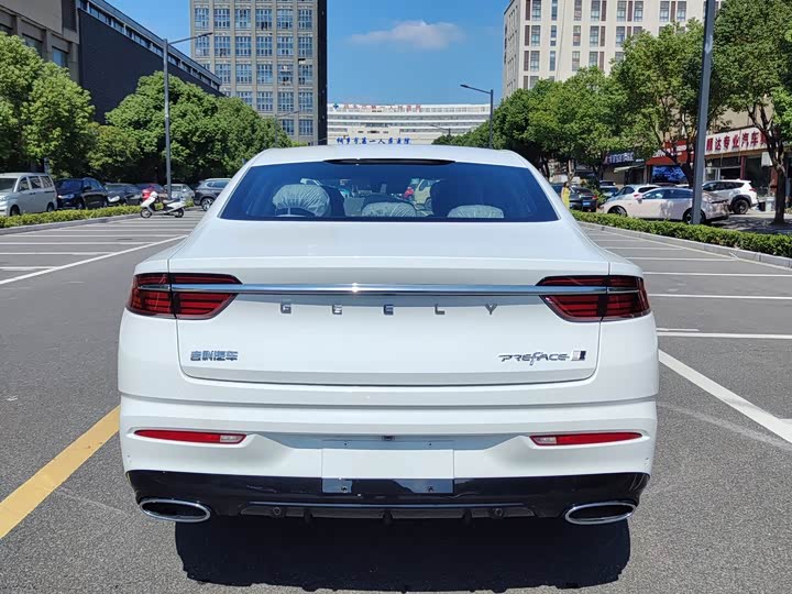 Photo 14 - Geely Preface