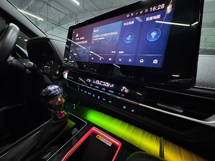 Фото 16 - Toyota Sienna