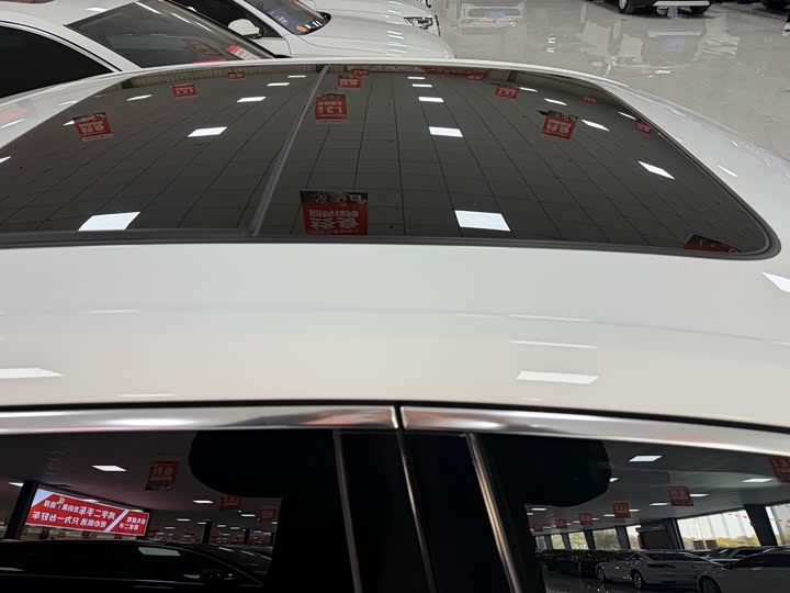 Фото 22 - Audi A4L