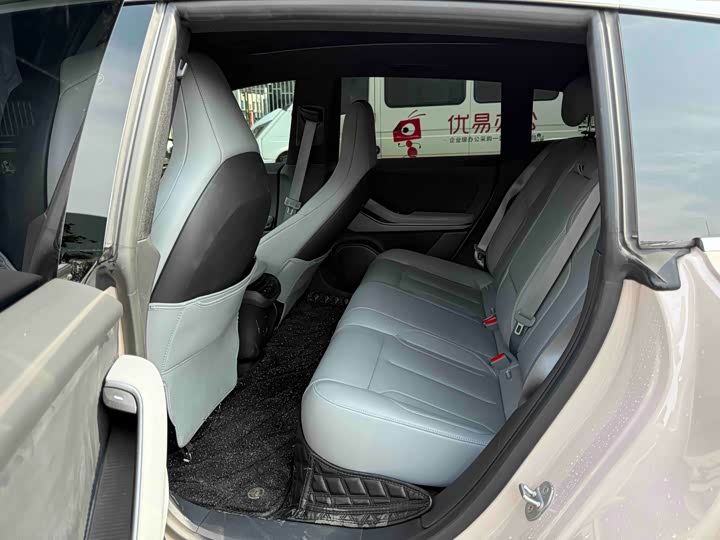 Фото 5 - Nio ET5T