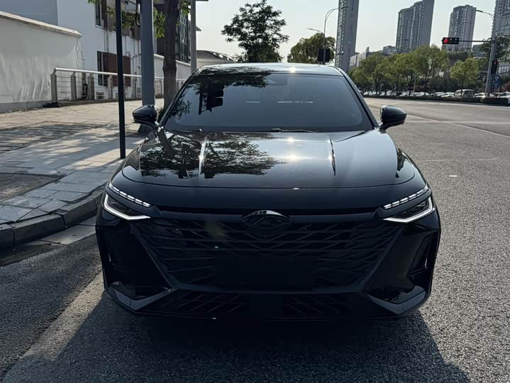 Фото 2 - Chery Arrizo 8