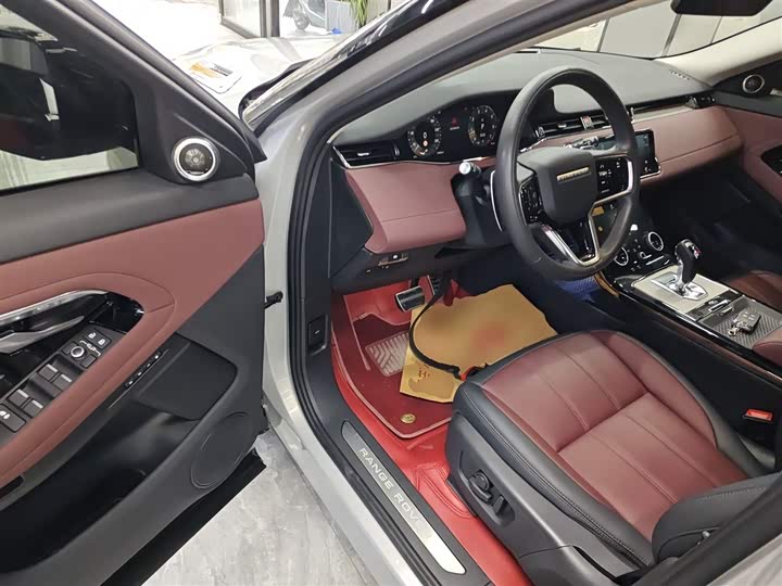 Фото 13 - Land Rover Range Rover Evoque L