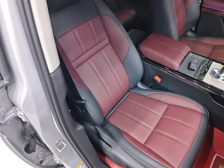 Фото 17 - Land Rover Range Rover Evoque L