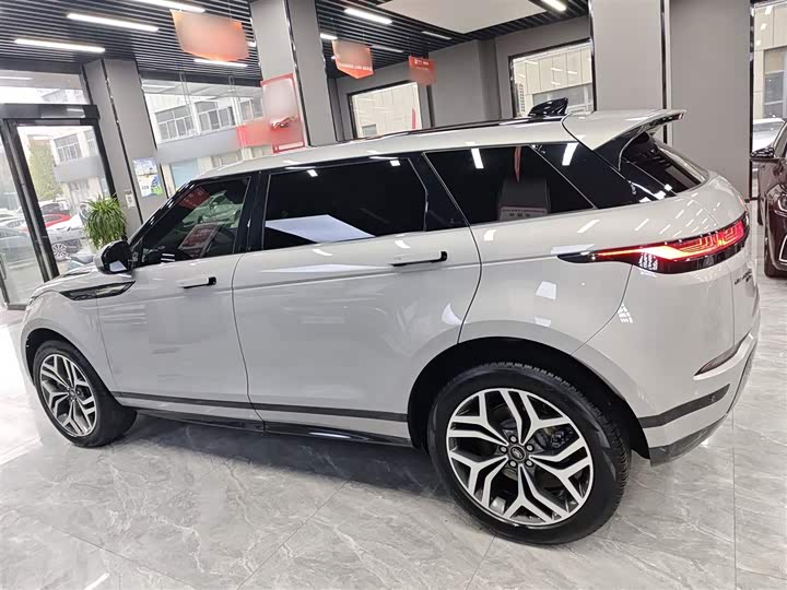 Фото 21 - Land Rover Range Rover Evoque L