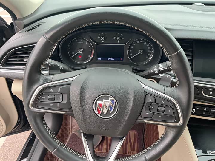 Фото 12 - Buick Regal