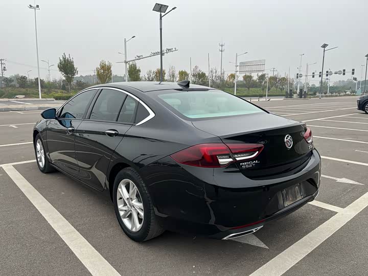 Фото 7 - Buick Regal