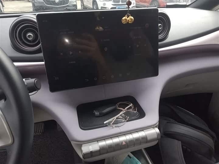 Фото 13 - BYD Dolphin