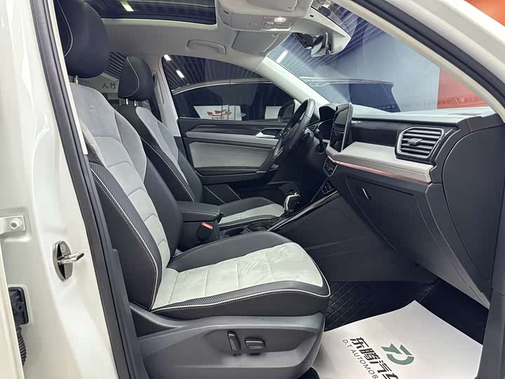 Фото 18 - Volkswagen Tayron X