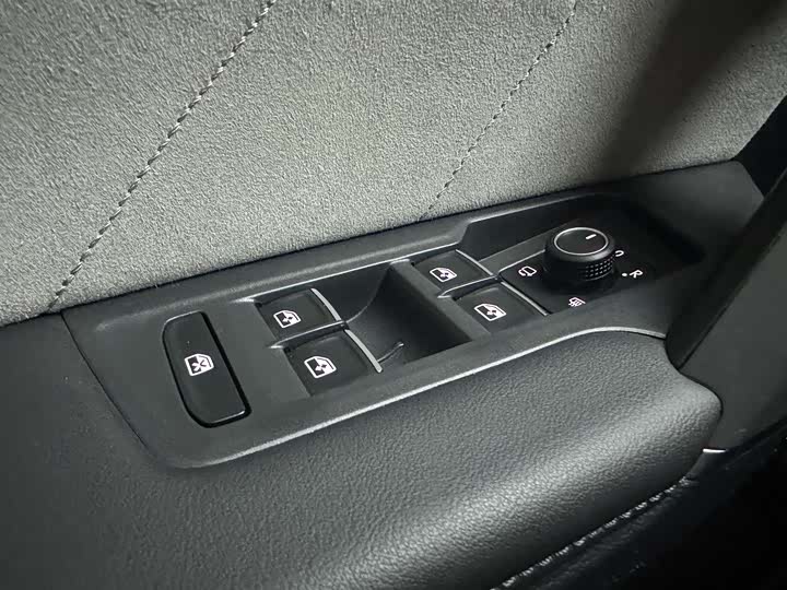 Фото 29 - Volkswagen Tayron X