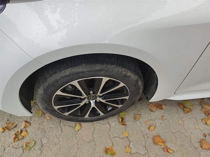 Фото 23 - Toyota Levin