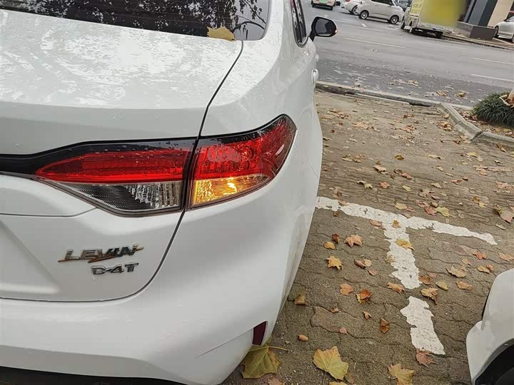 Фото 8 - Toyota Levin