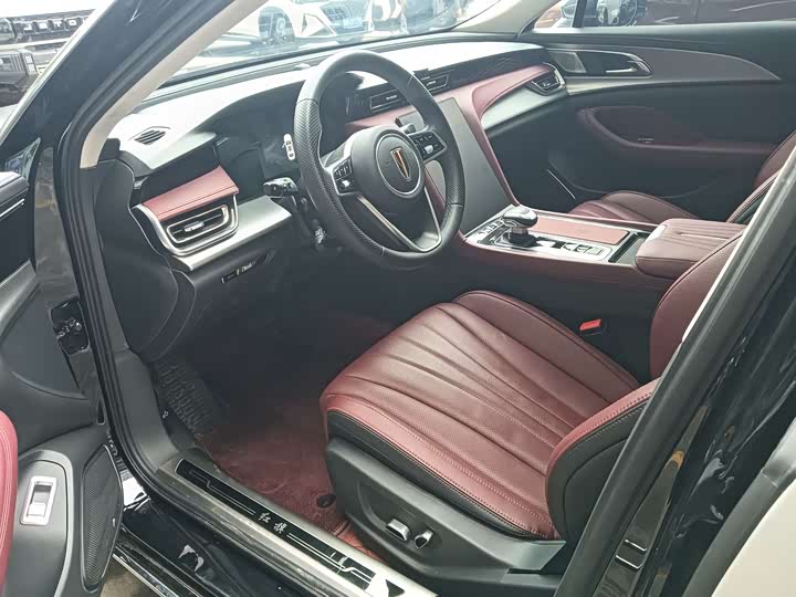 Фото 4 - Hongqi H5