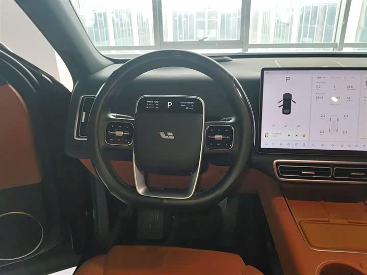 Фото 11 - LiXiang L6