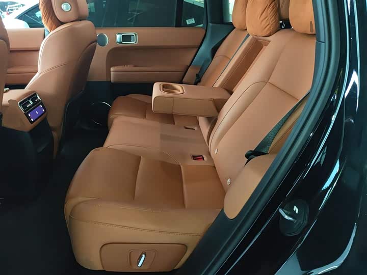 Фото 17 - LiXiang L6