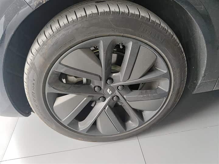 Фото 23 - LiXiang L6