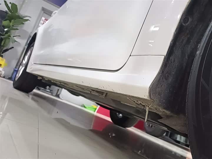 Фото 21 - Toyota Corolla