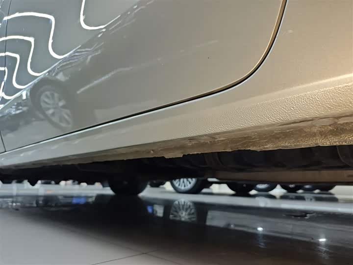 Фото 22 - Buick GL8 ES