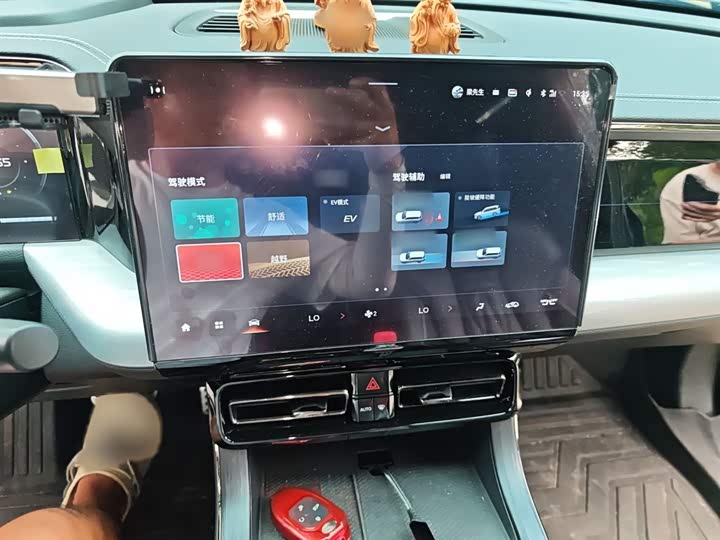 Фото 6 - GAC Trumpchi GS8