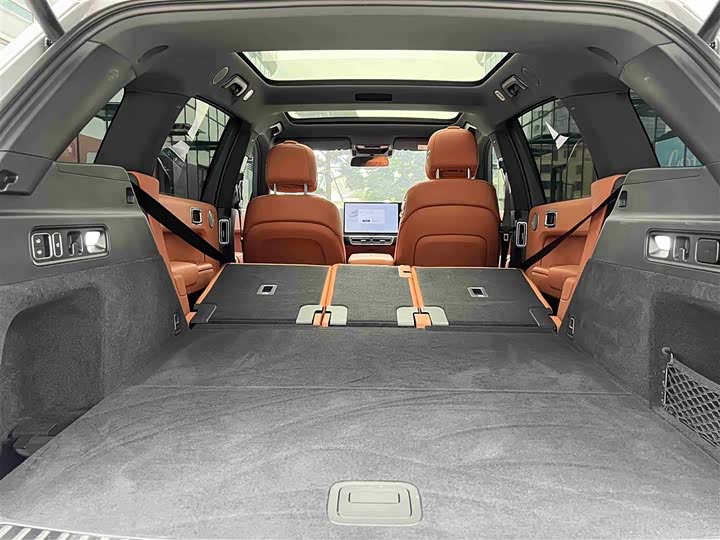 Фото 17 - LiXiang L7