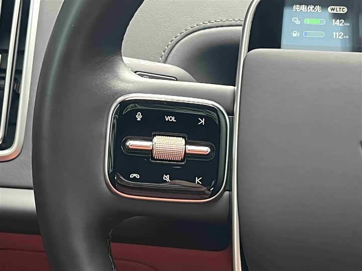 Фото 29 - LiXiang L7