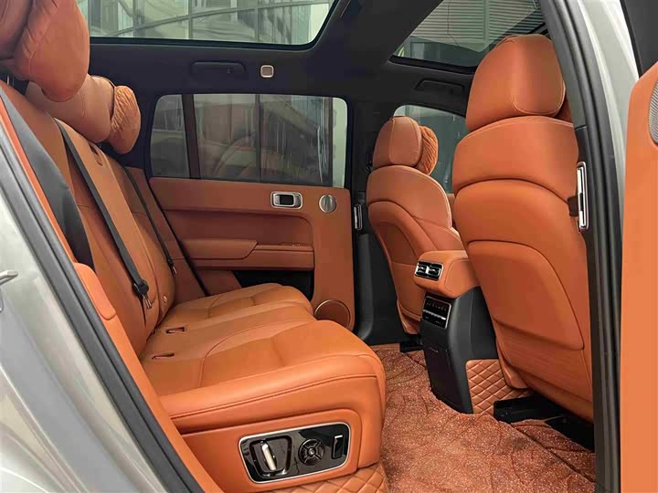 Фото 32 - LiXiang L7