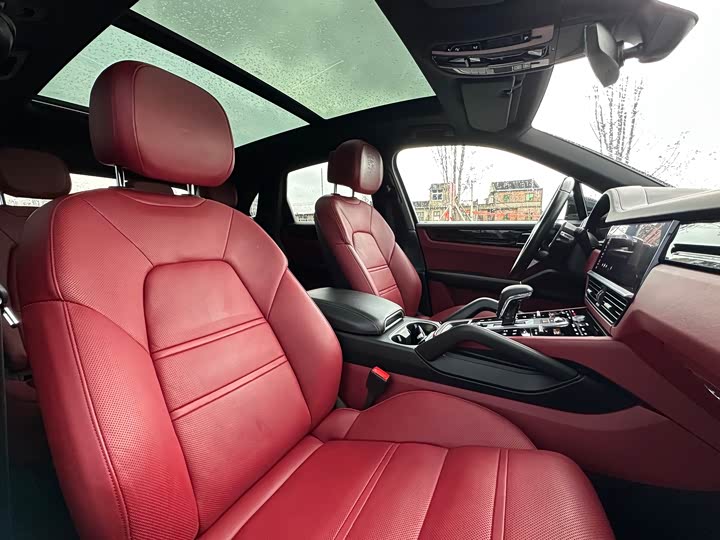 Фото 15 - Porsche Cayenne Hybrid