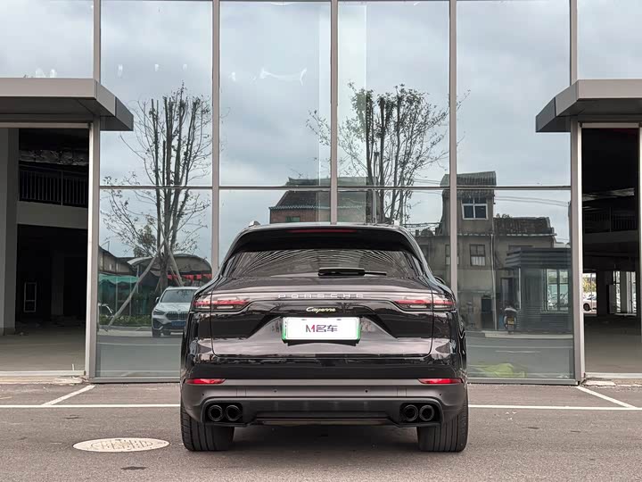 Фото 4 - Porsche Cayenne Hybrid