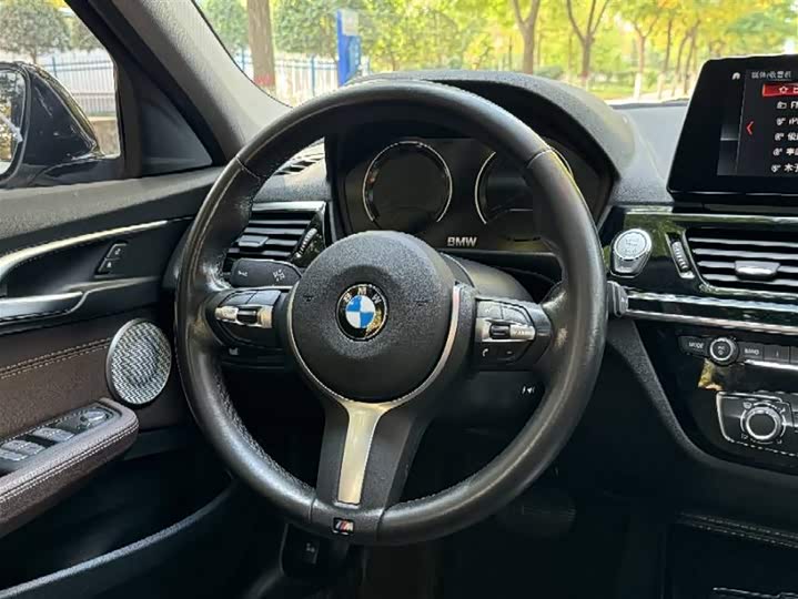 Фото 14 - BMW 1 Series