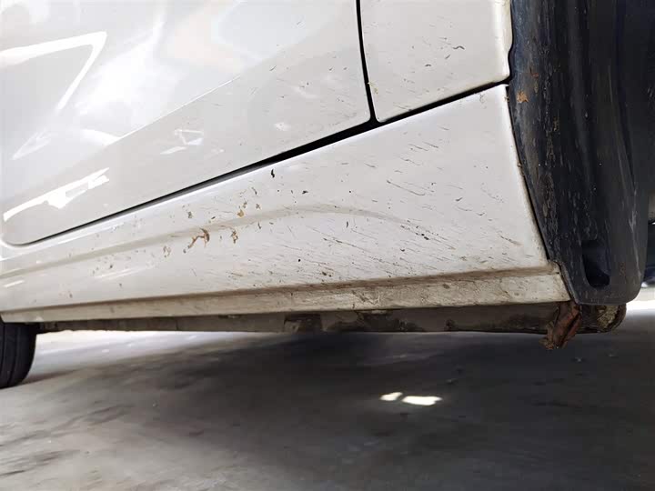 Фото 21 - Roewe Clever