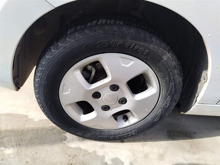 Фото 23 - Roewe Clever