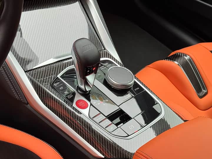 Фото 16 - BMW M4