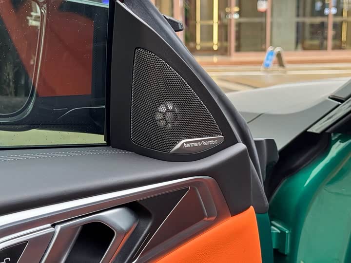 Фото 18 - BMW M4