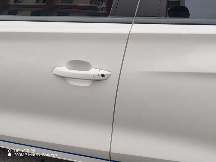 Фото 16 - BYD E2