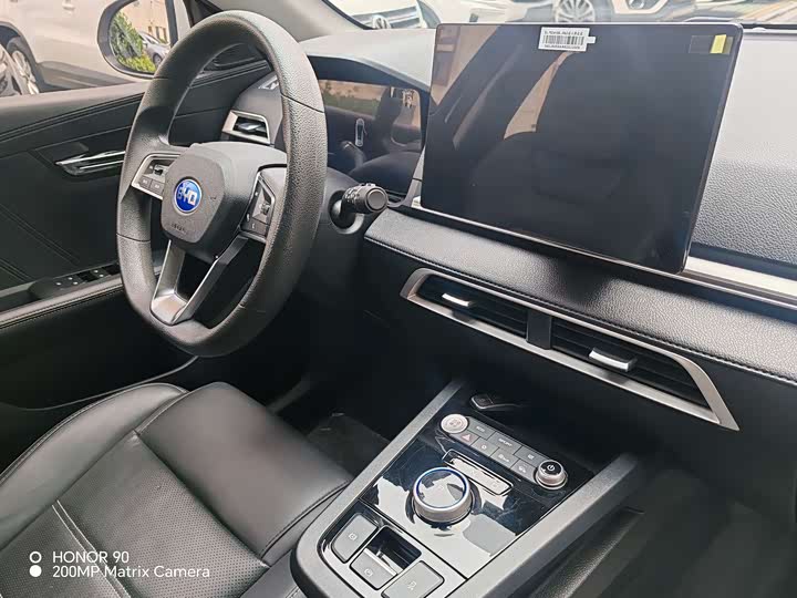 Фото 17 - BYD E2