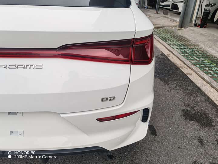 Фото 8 - BYD E2