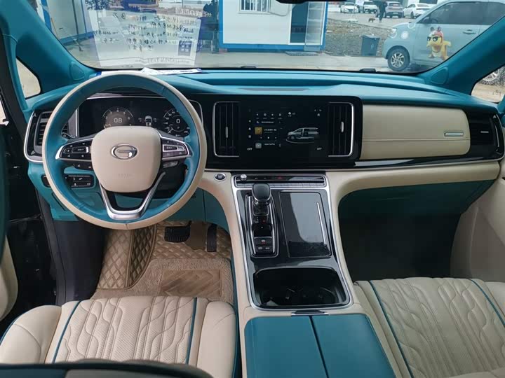 Фото 10 - GAC Trumpchi M8