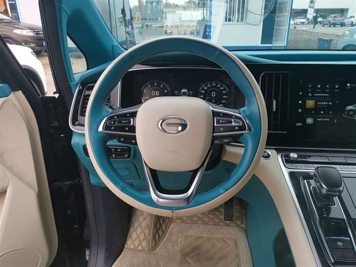 Фото 11 - GAC Trumpchi M8