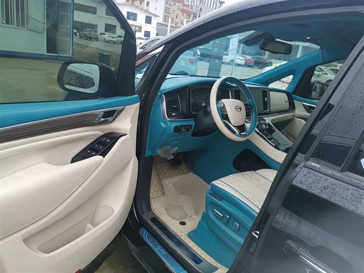 Фото 16 - GAC Trumpchi M8