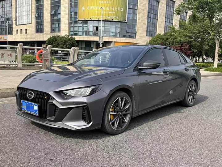 Фото 1 - GAC Trumpchi Empow R