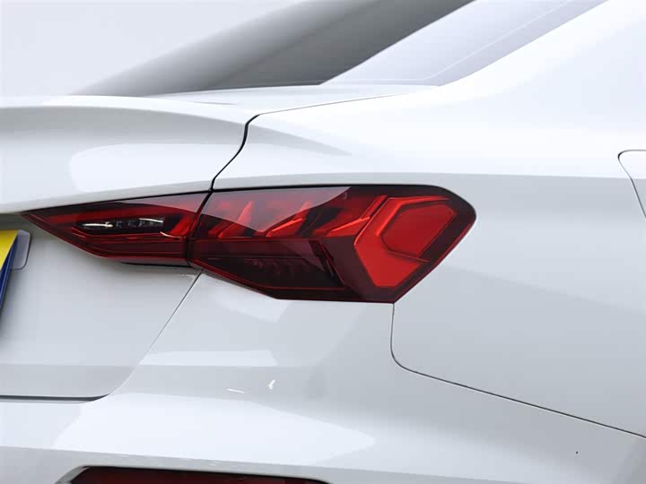 Фото 5 - Audi A3