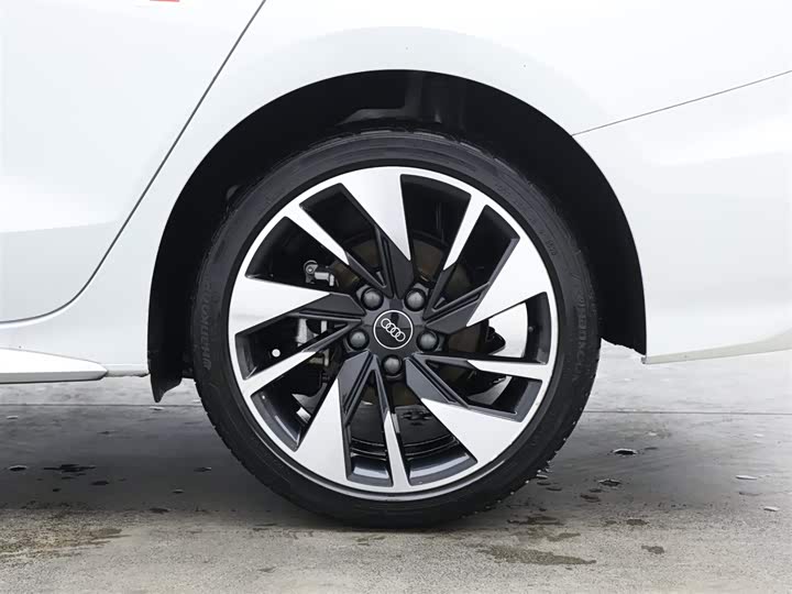 Фото 7 - Audi A3