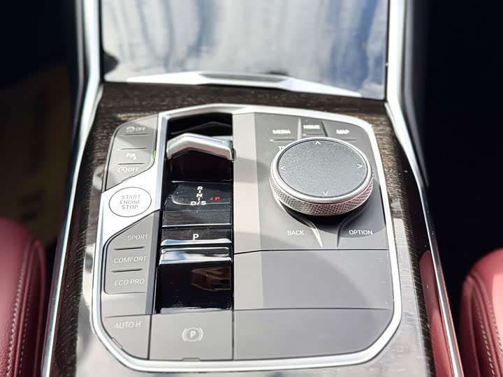 Фото 12 - BMW 3 Series