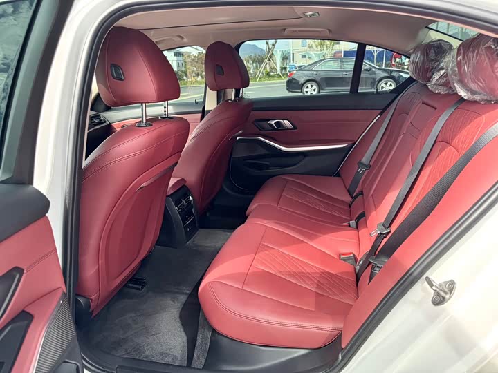 Фото 13 - BMW 3 Series