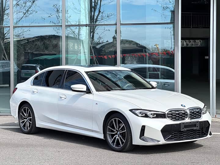 Фото 3 - BMW 3 Series